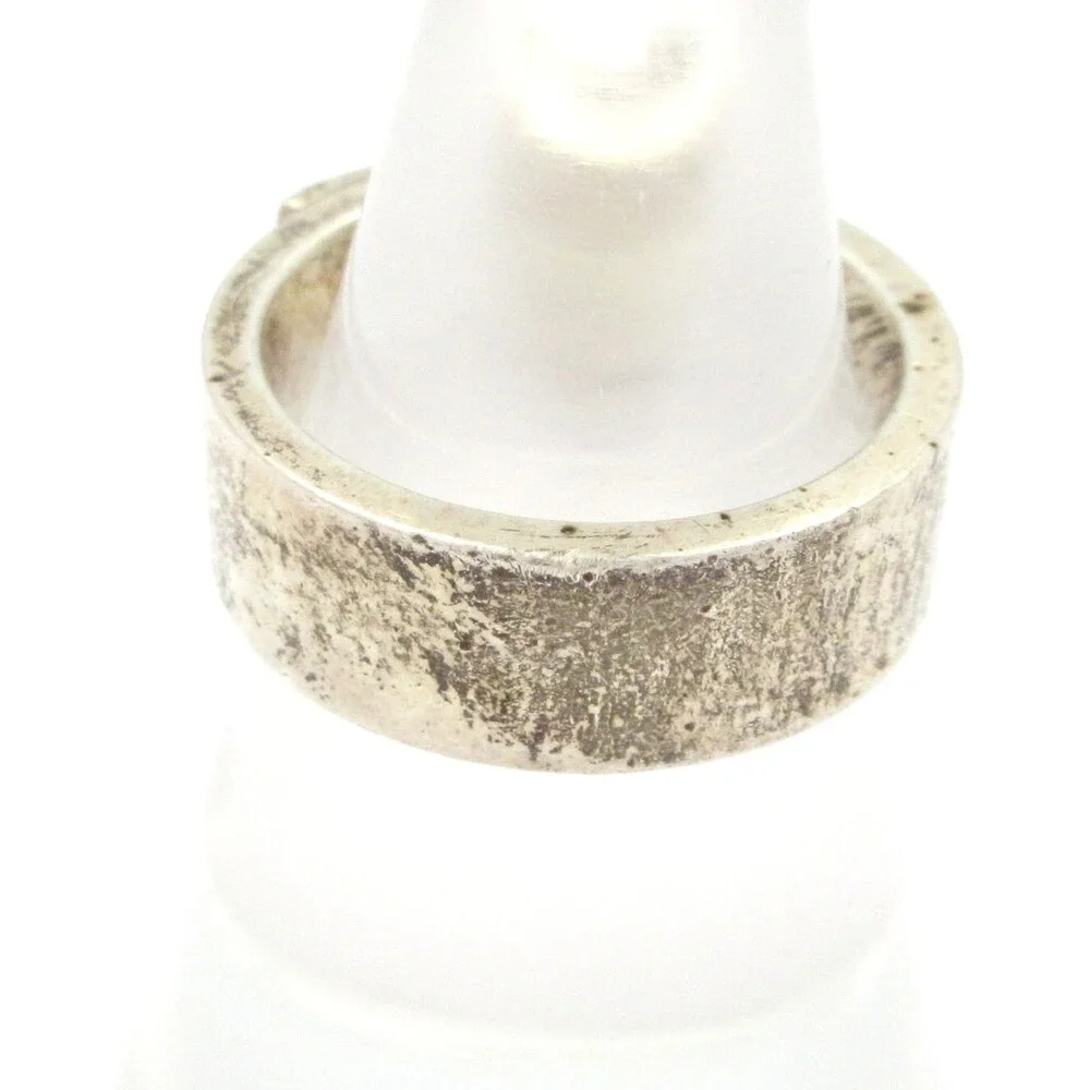 Tiffany & Co. Hardware Ball Dangle Ring